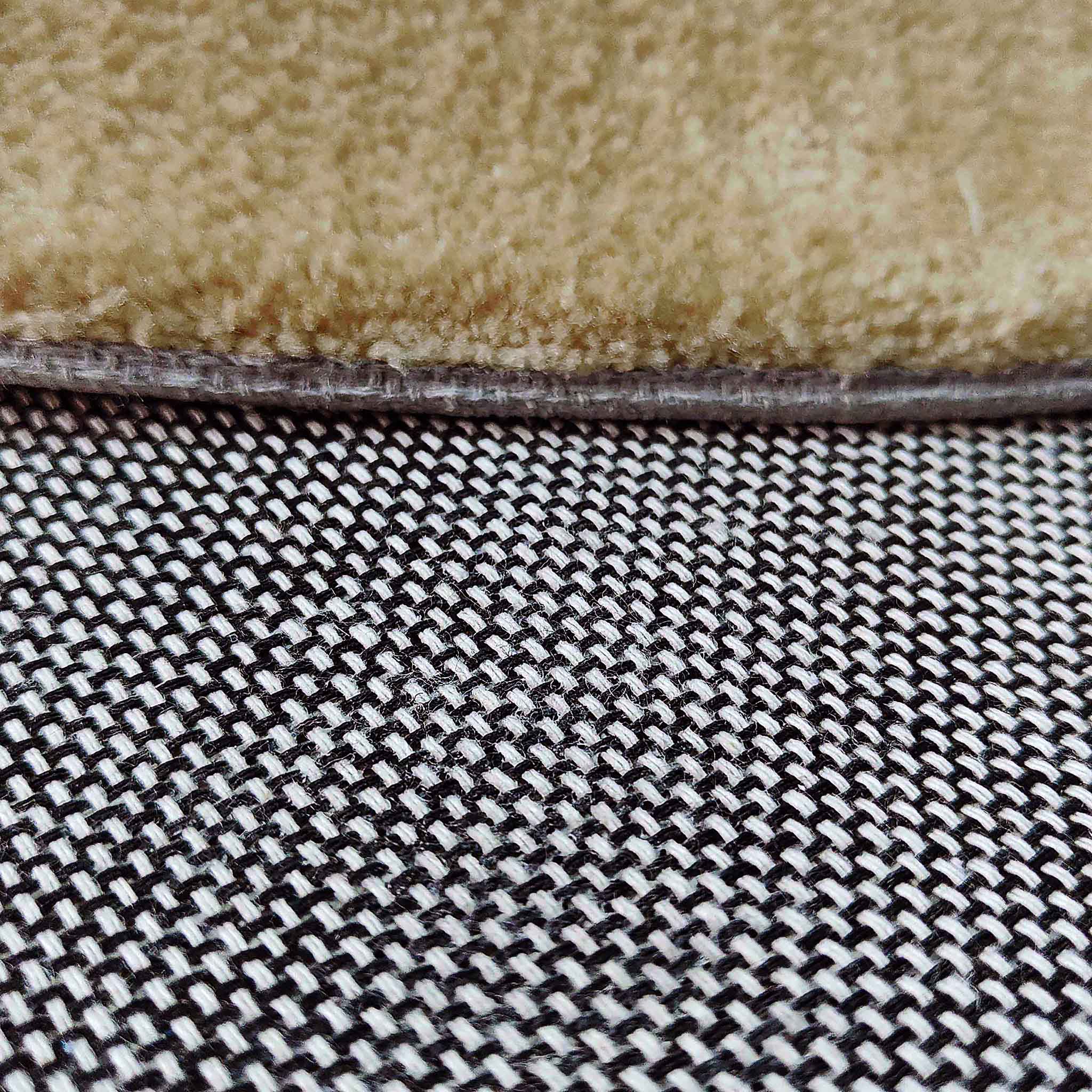 Rug - Image 2