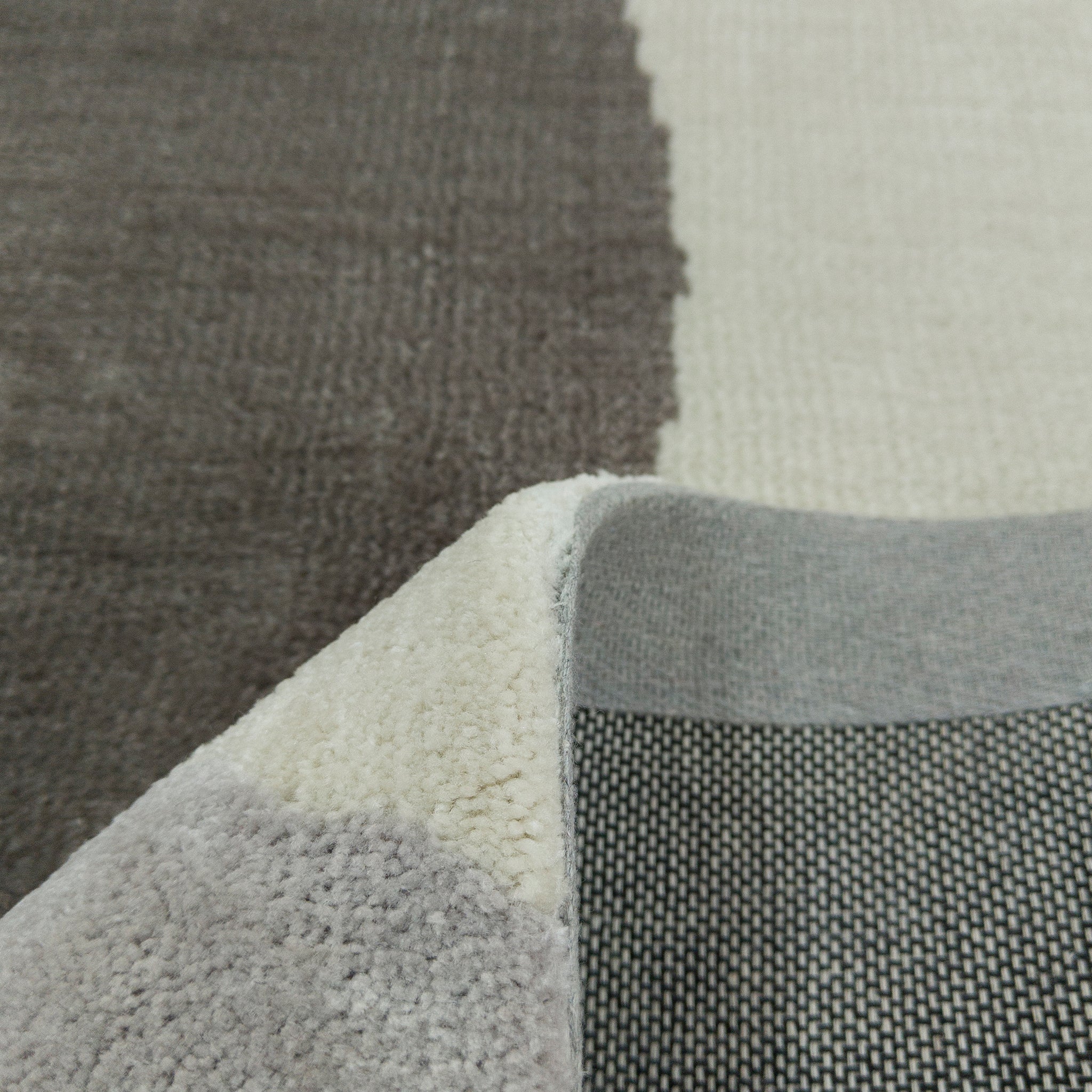 Rug - Image 3