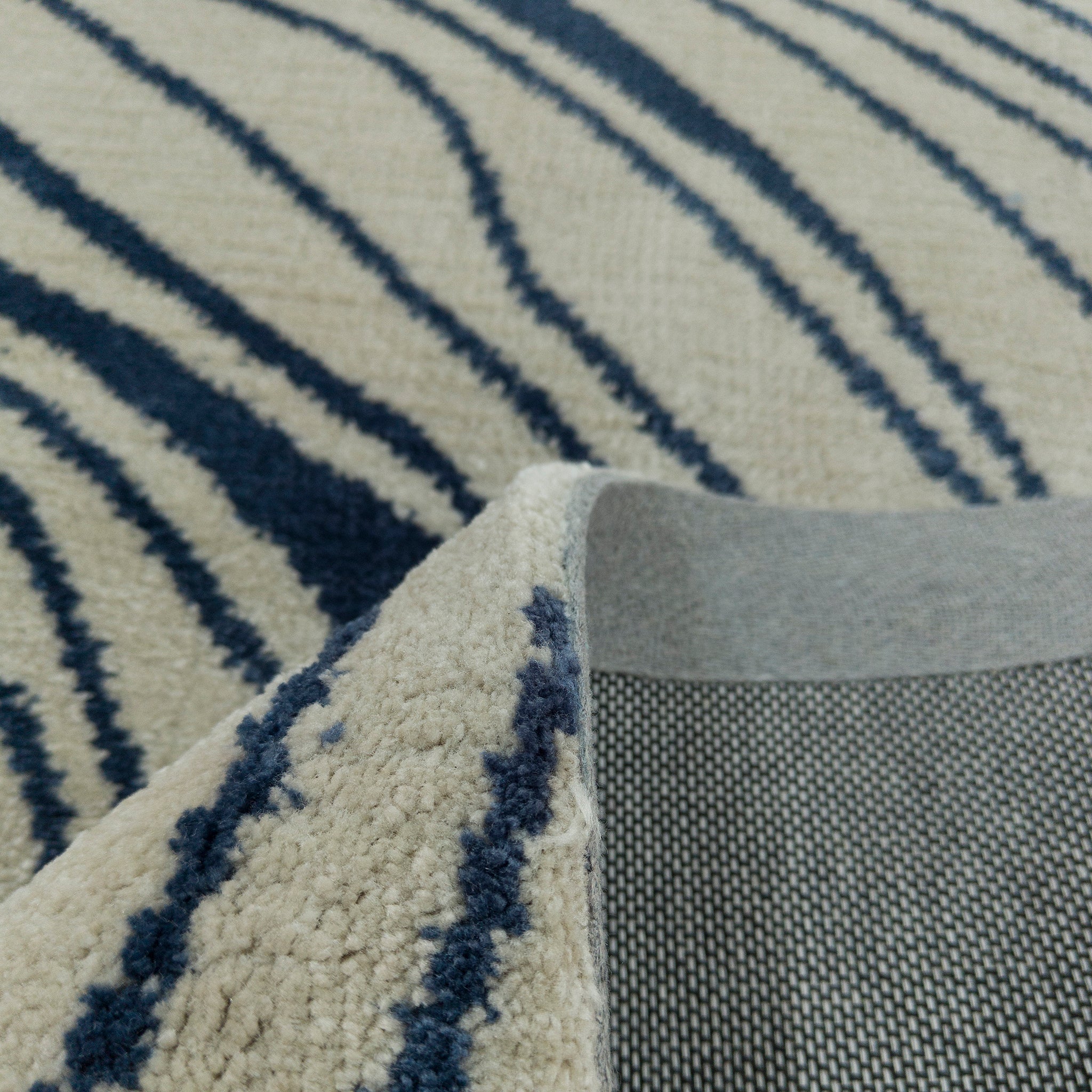 Rug - Image 3
