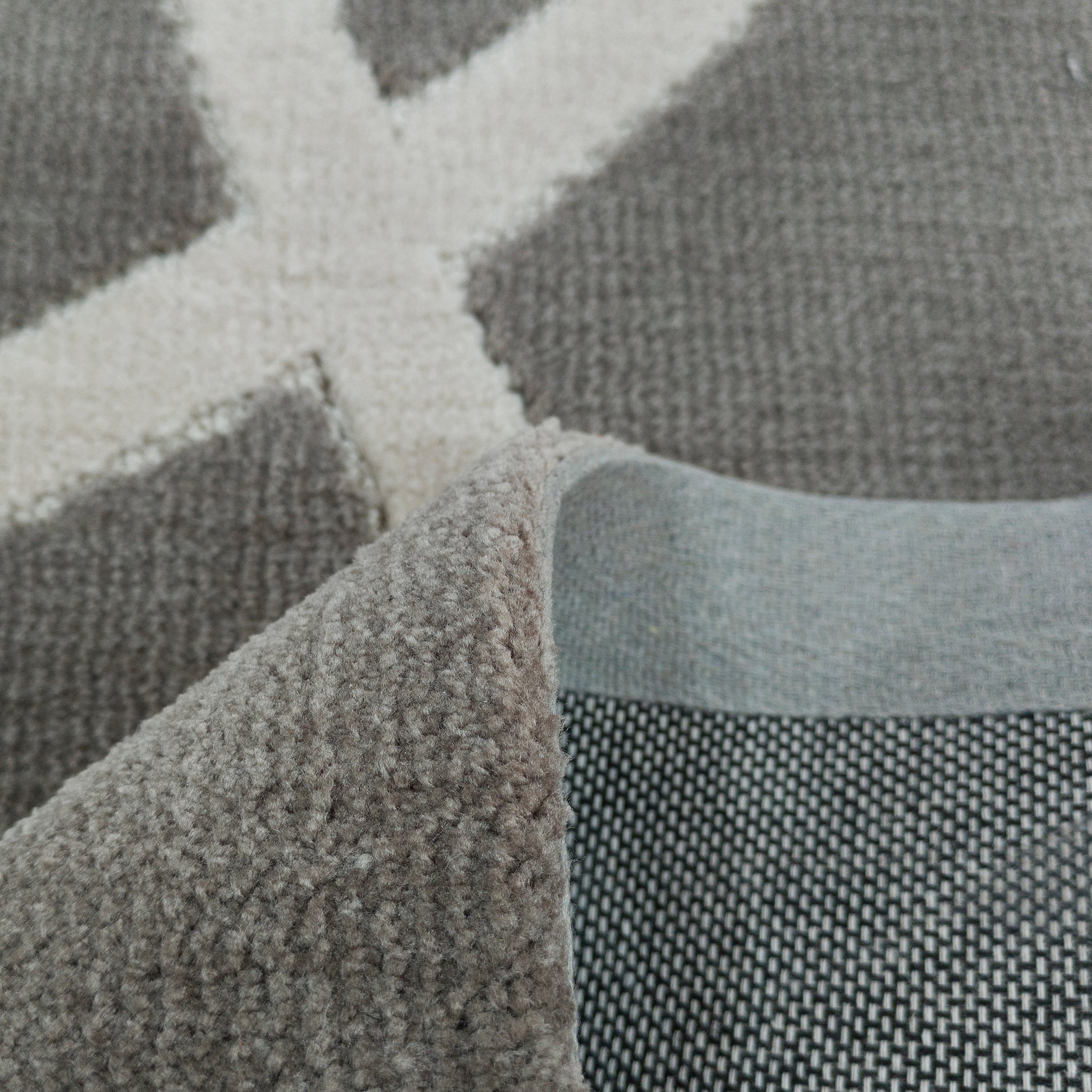 Rug - Image 3