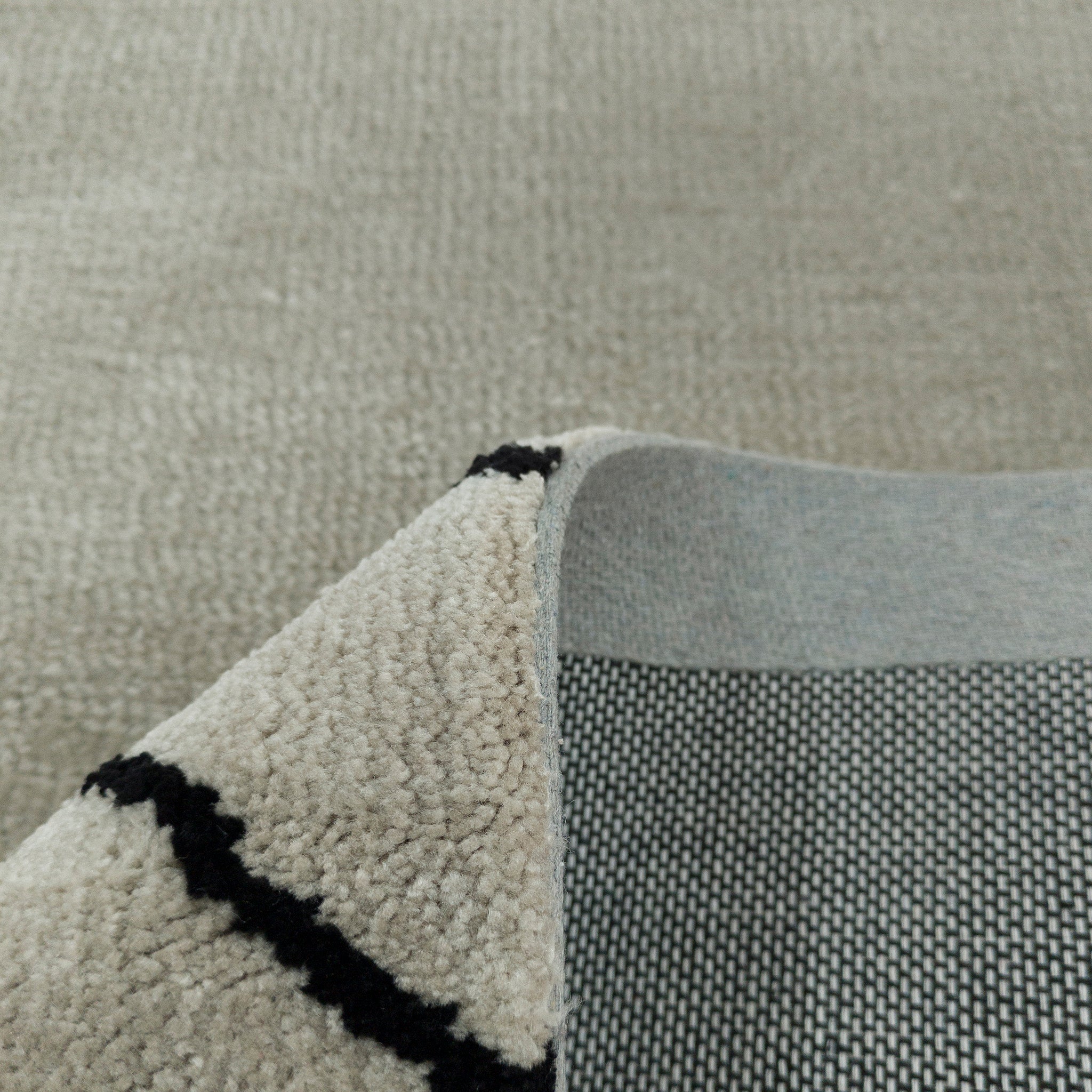 Rug - Image 3