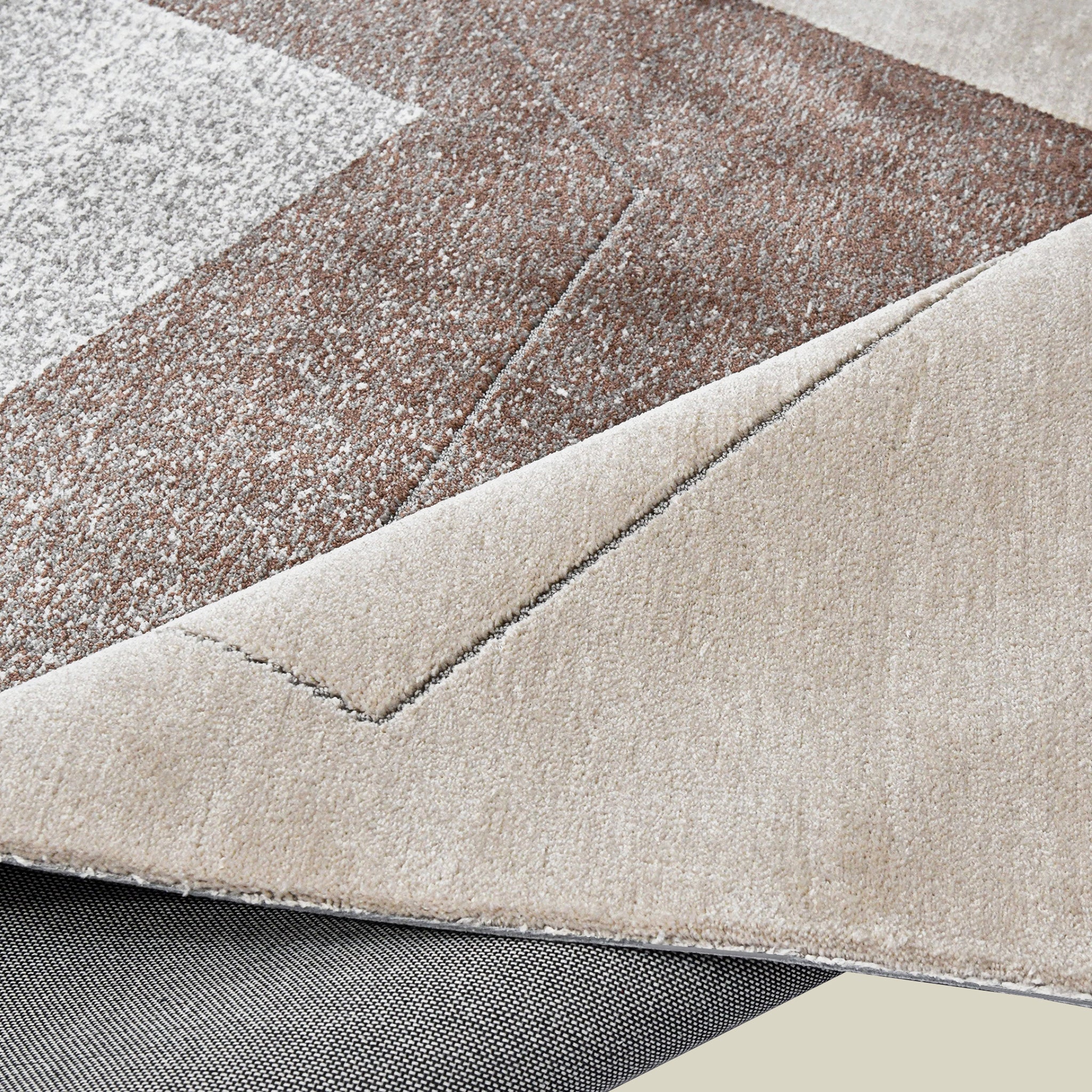 Rug - Image 3