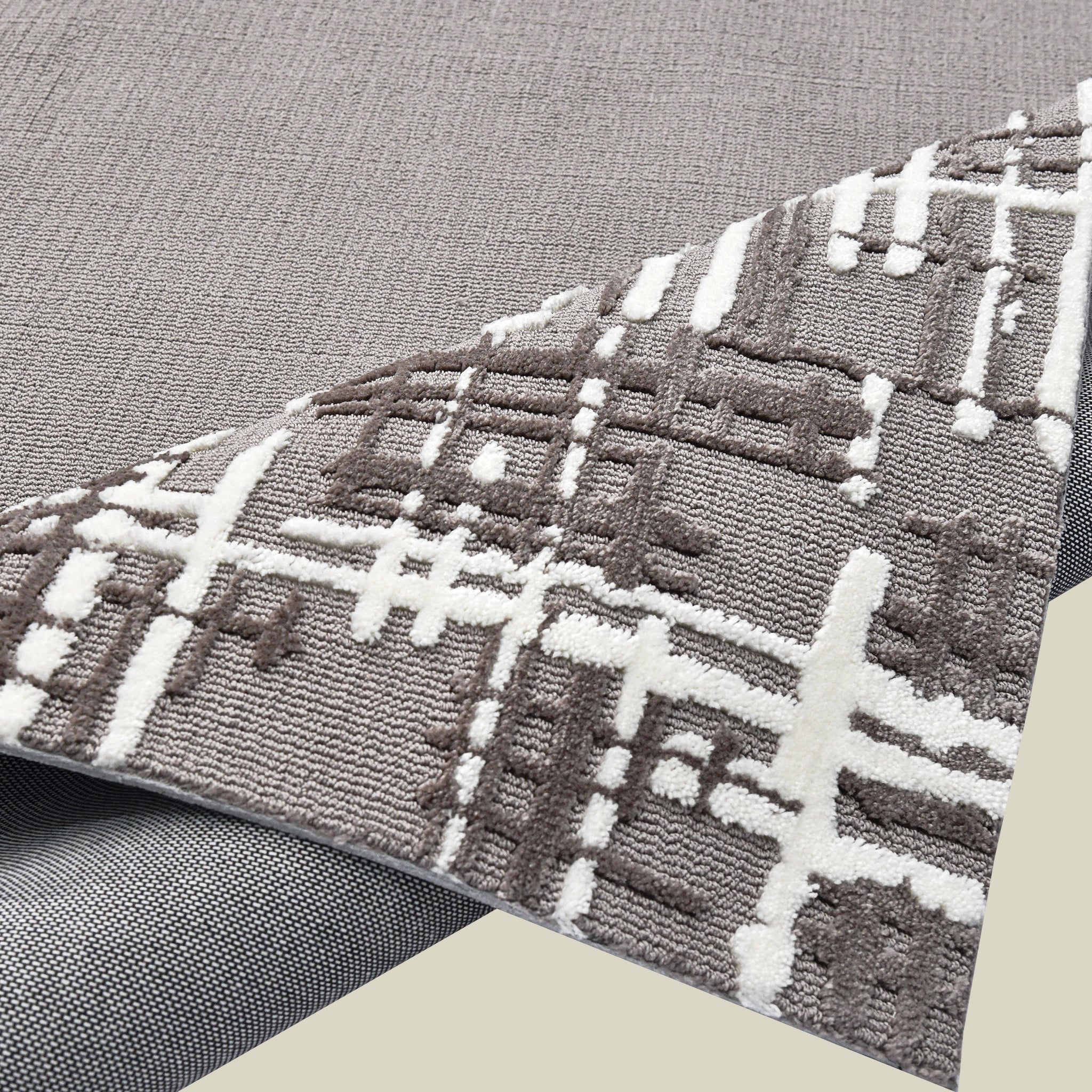 Rug - Image 3