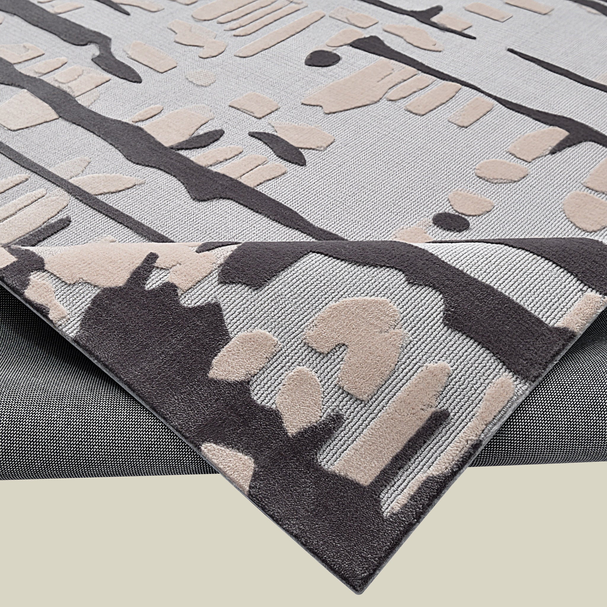 Rug - Image 3