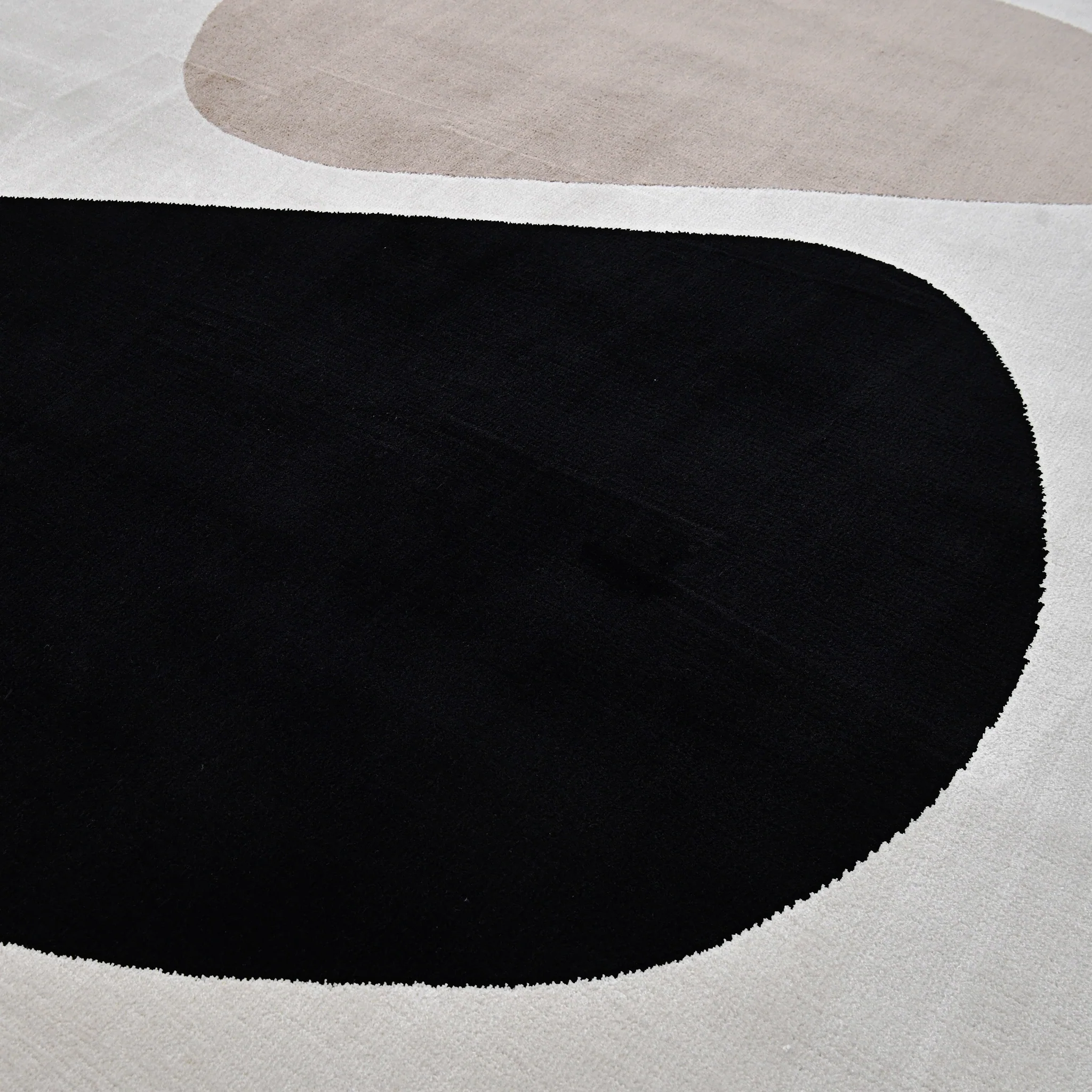 Rug - Image 3