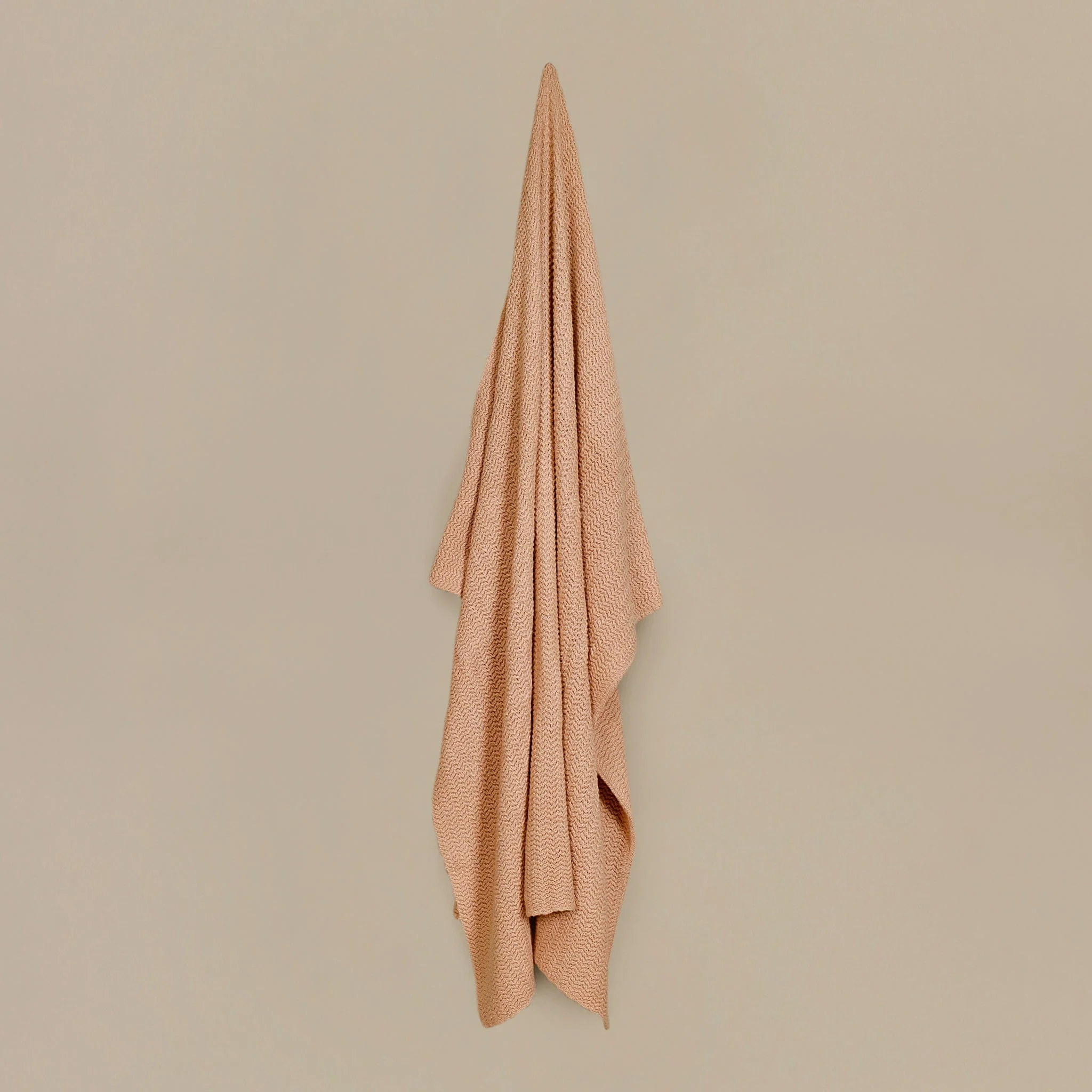 Throw - Image 2