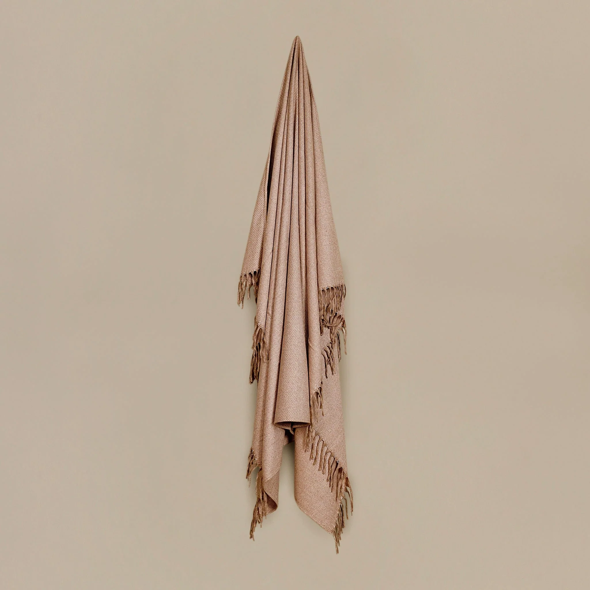 Throw - Image 2