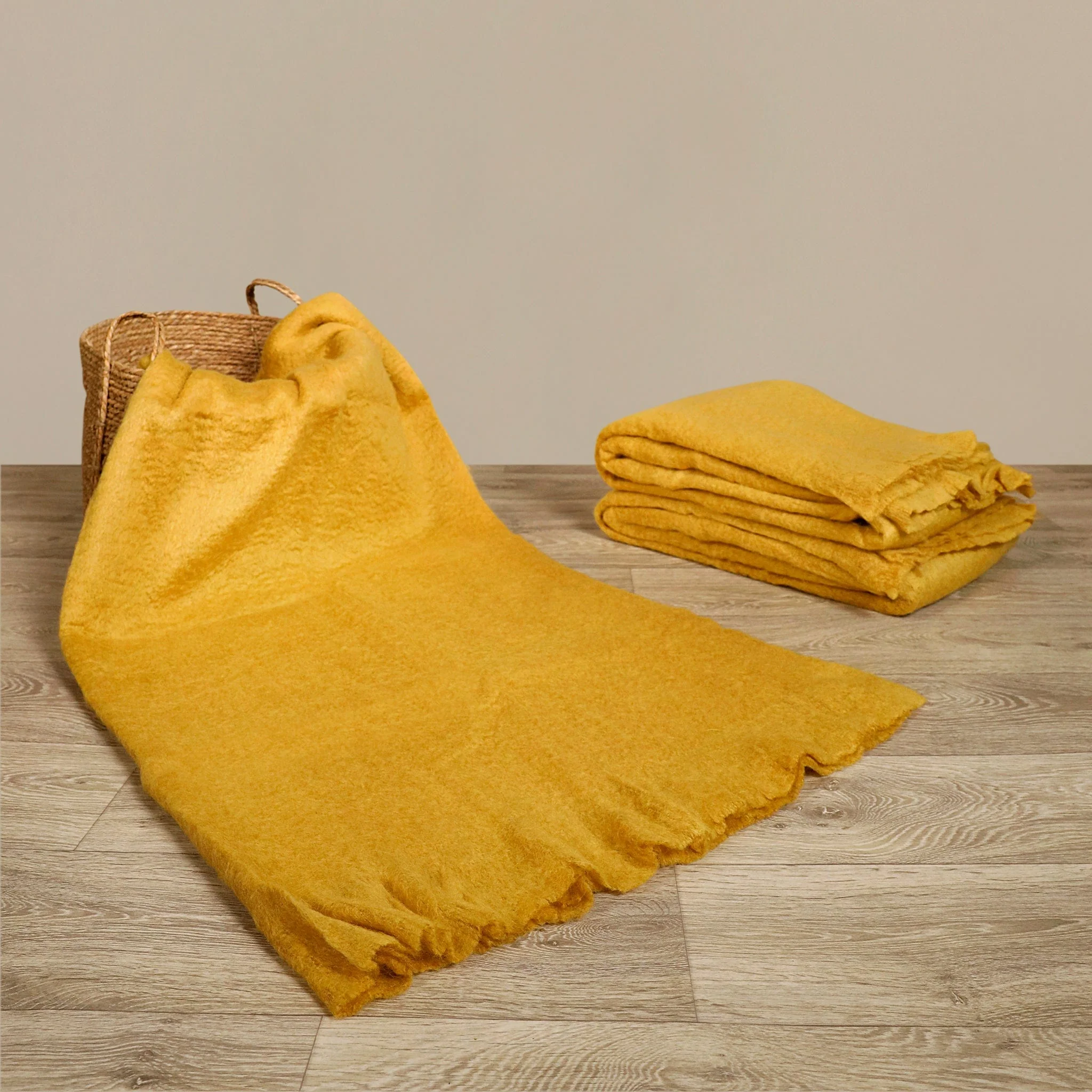 Throw - Image 2