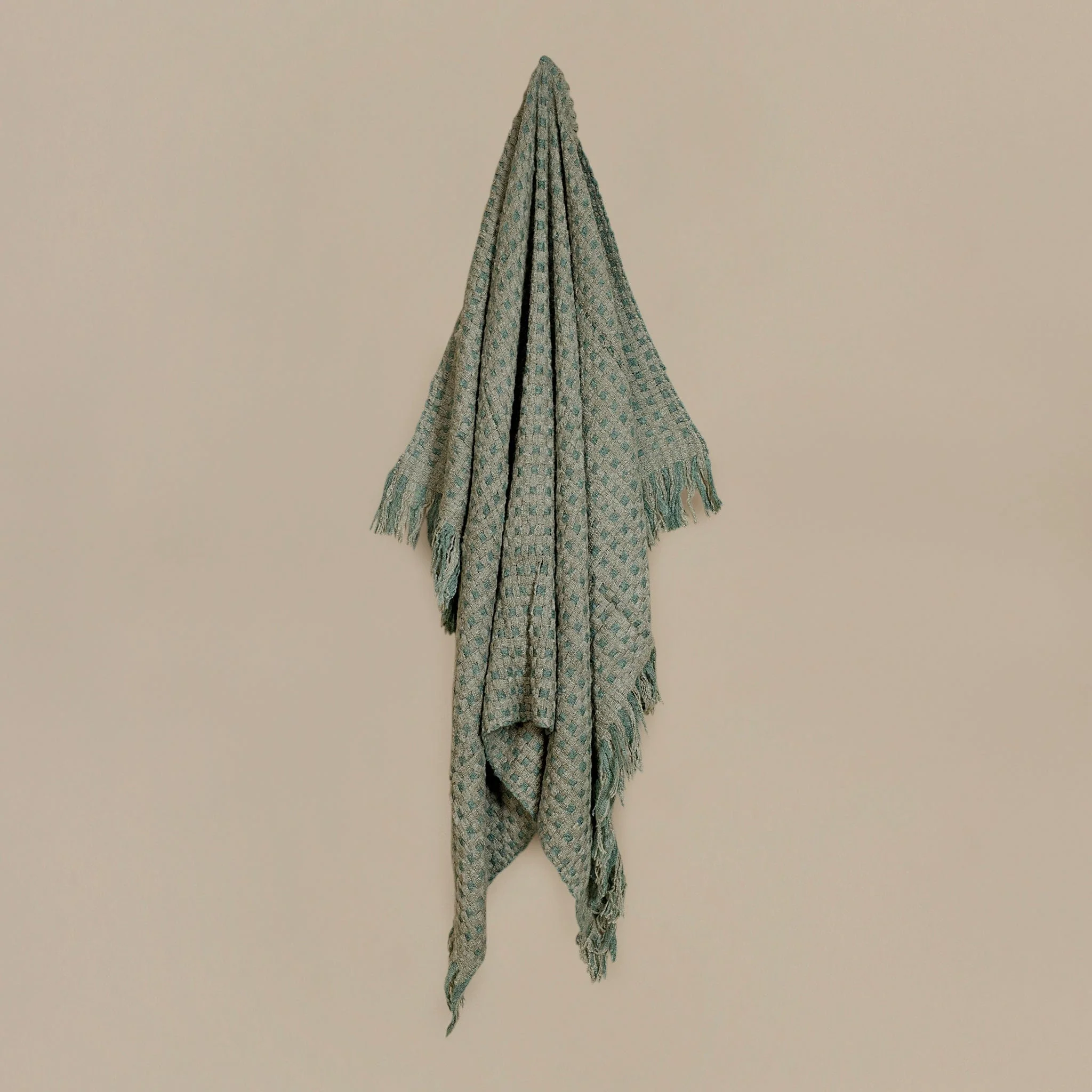 Throw - Image 2