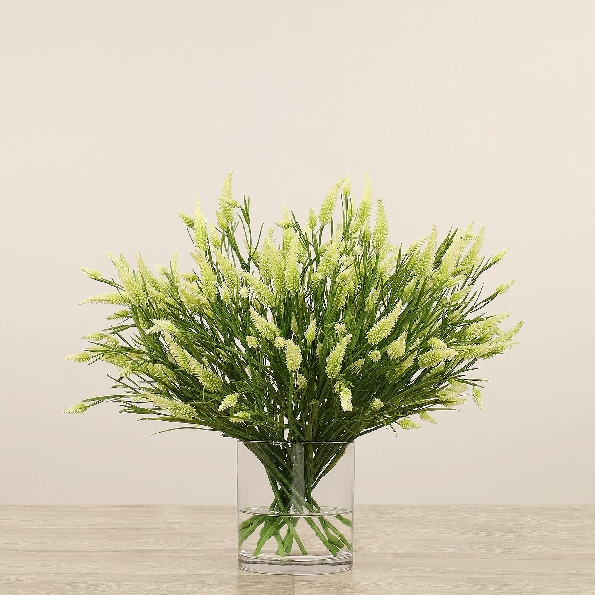 Trifolium Angustifolium Arrangement in Glass Vase - Image 3