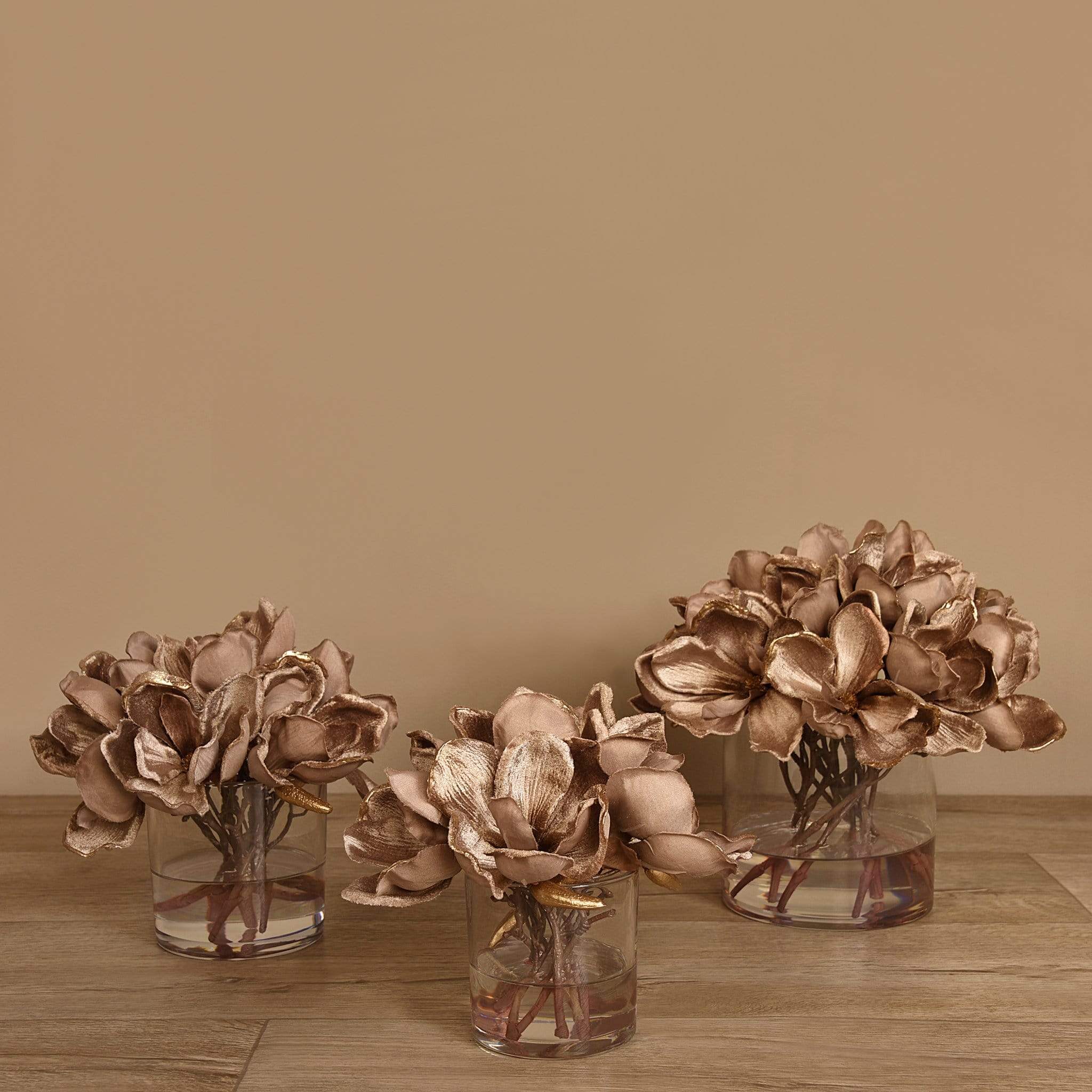 Velvet Magnolia in Glass Vase - Image 2