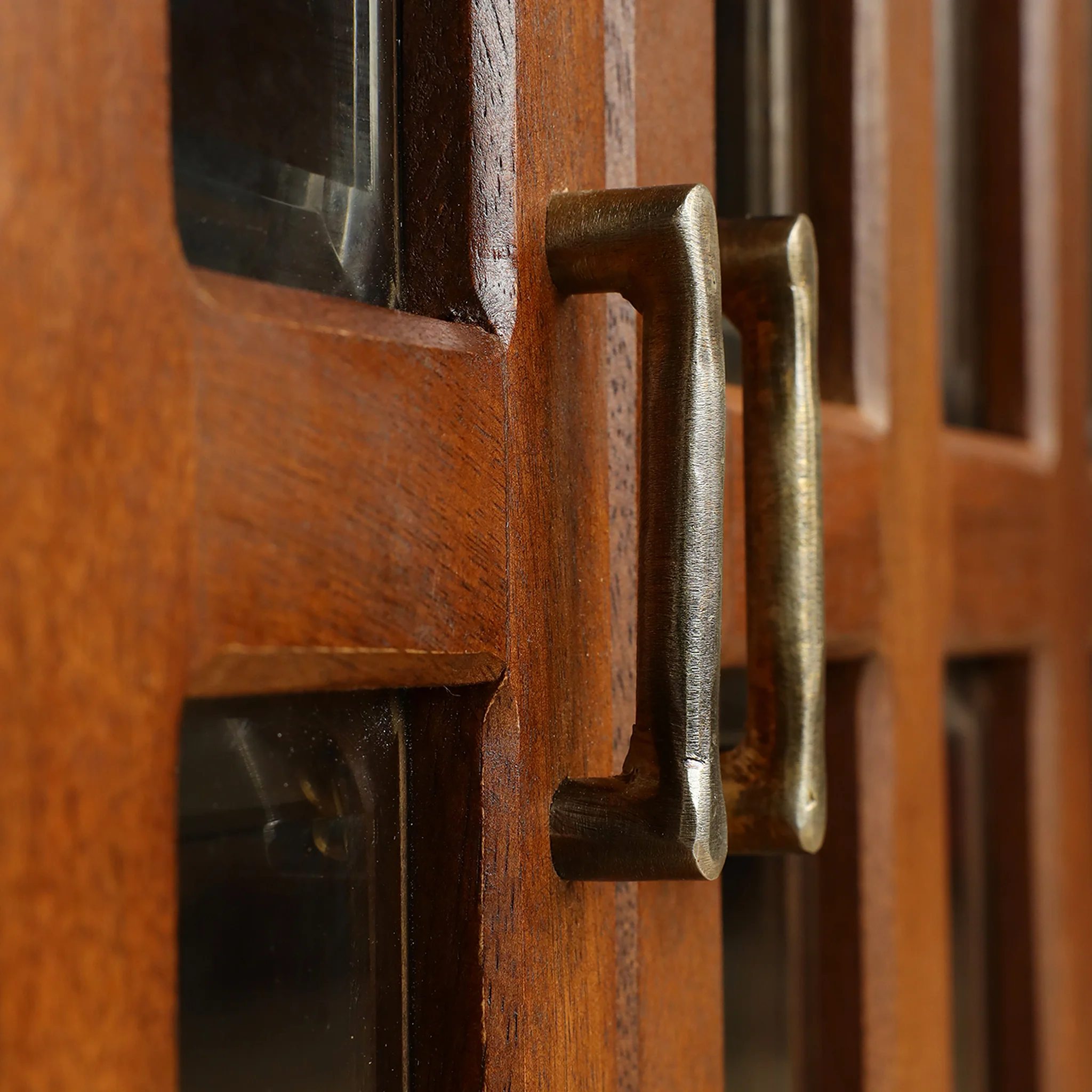 Wooden Sideboard / Cabinet - Image 4