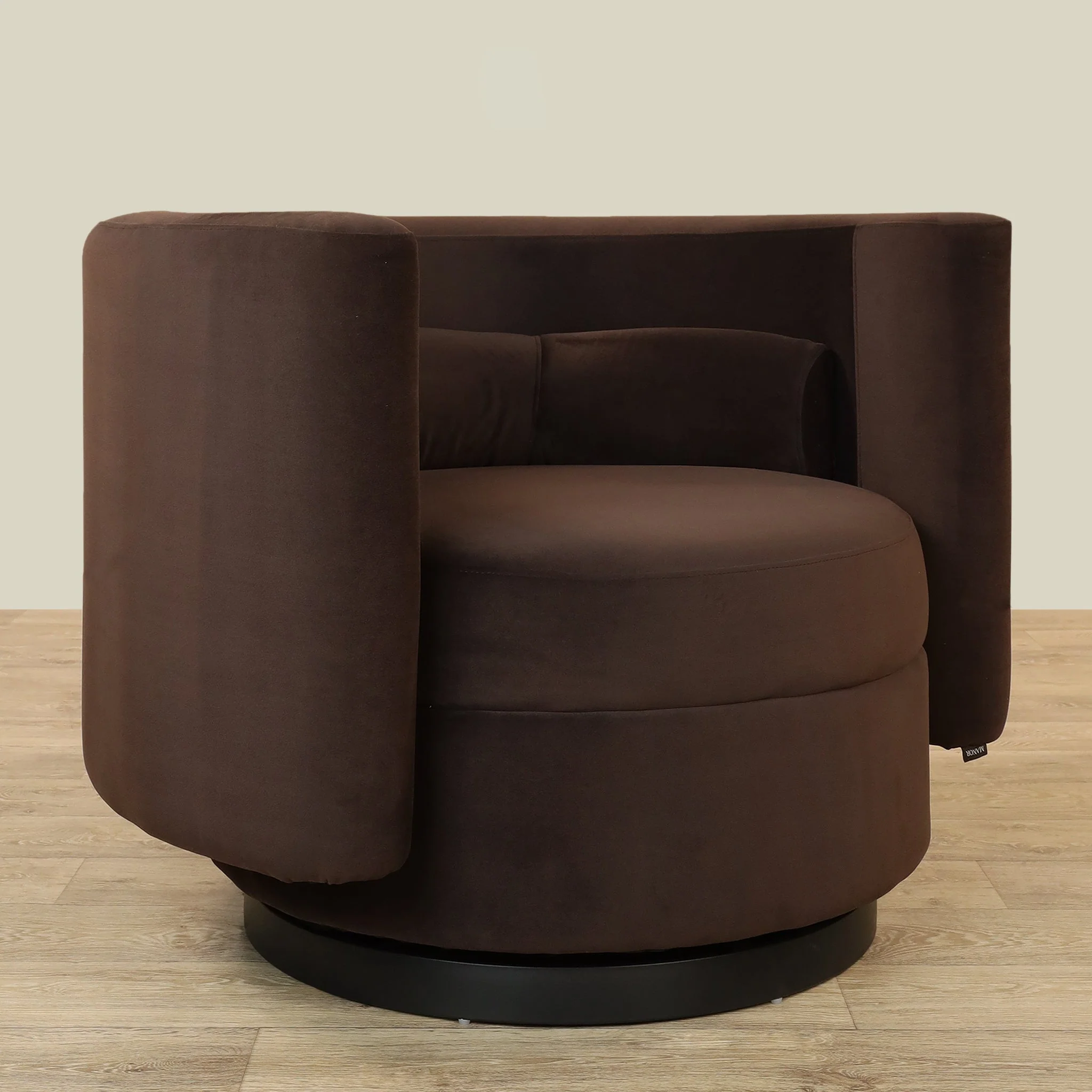 Xander Sofa - Image 11
