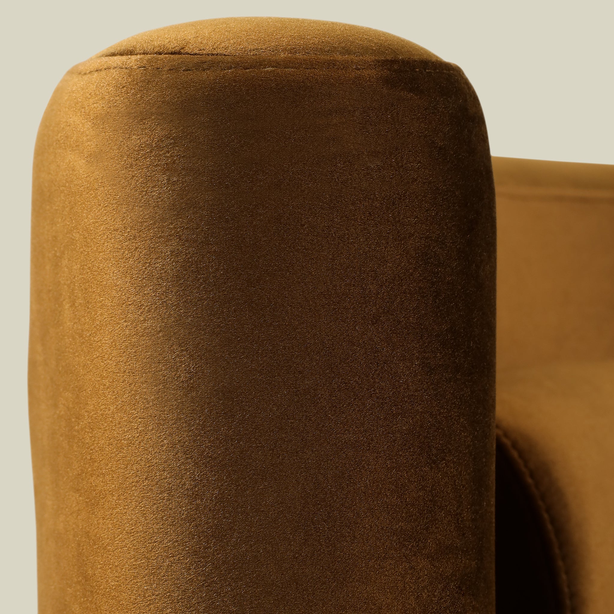 Xander Sofa - Image 63